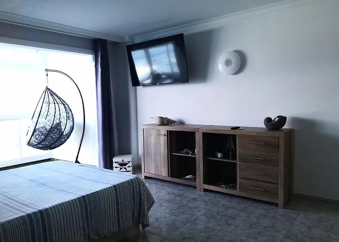 On The Sea Apartment Puerto de la Madera