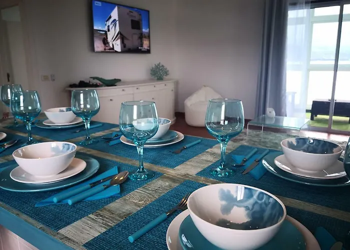 Apartment On The Sea *